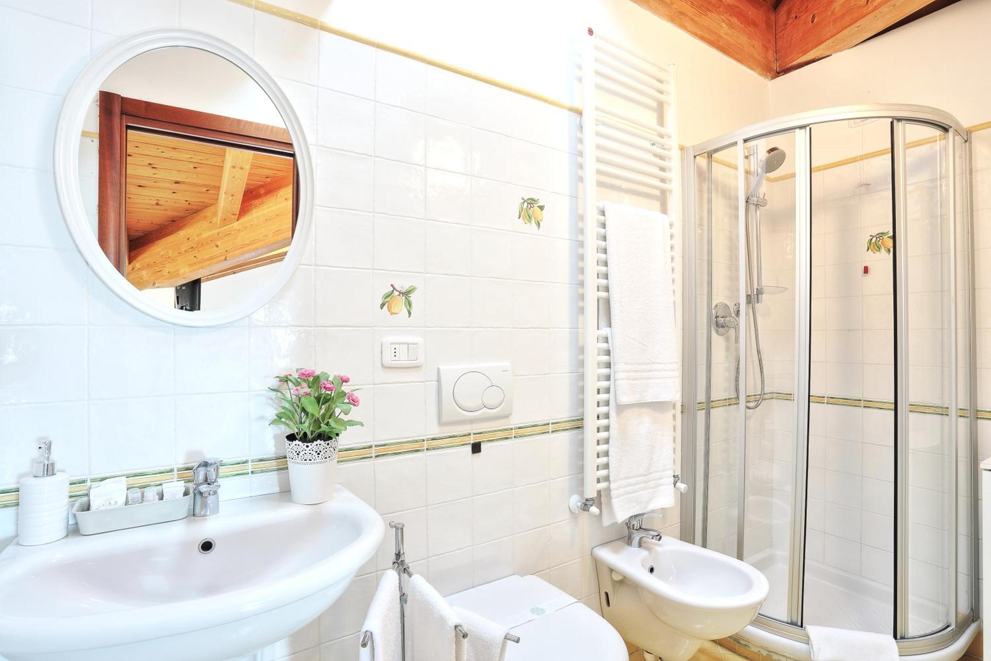 Mazzarosa Residence Розето-дельи-Абруцци Экстерьер фото